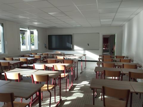Écran numérique interactif - Lycée Jean XXIII