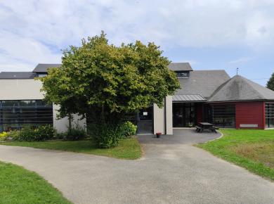 Self - Lycée Jean XXIII