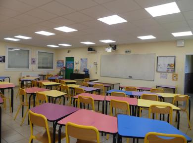 Salle de langue - Lycée Jean XXIII